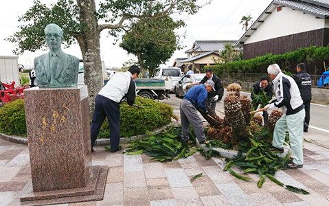 画像：市村記念公園の清掃活動を行いました