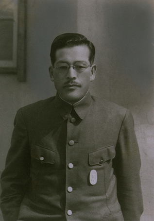 画像:理研特殊製鐵(株)を設立した頃の市村清 (1942年頃)