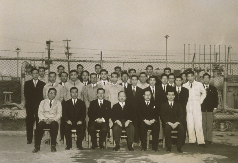 画像：ハイランド給油施設竣工（羽田営業所）1955年6月