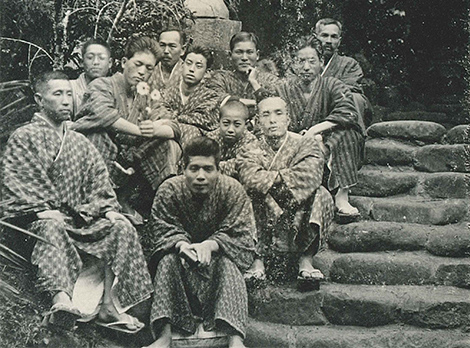 画像：1920年(大正9)10月、修善寺にて（市村清・左から3人目）