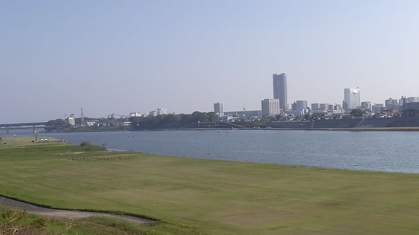 画像：筑後川（対岸が久留米駅方面）